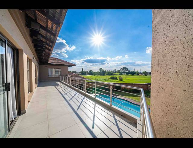 4 BEDROOM FREESTANDING FOR SALE IN SUNAIR PARK